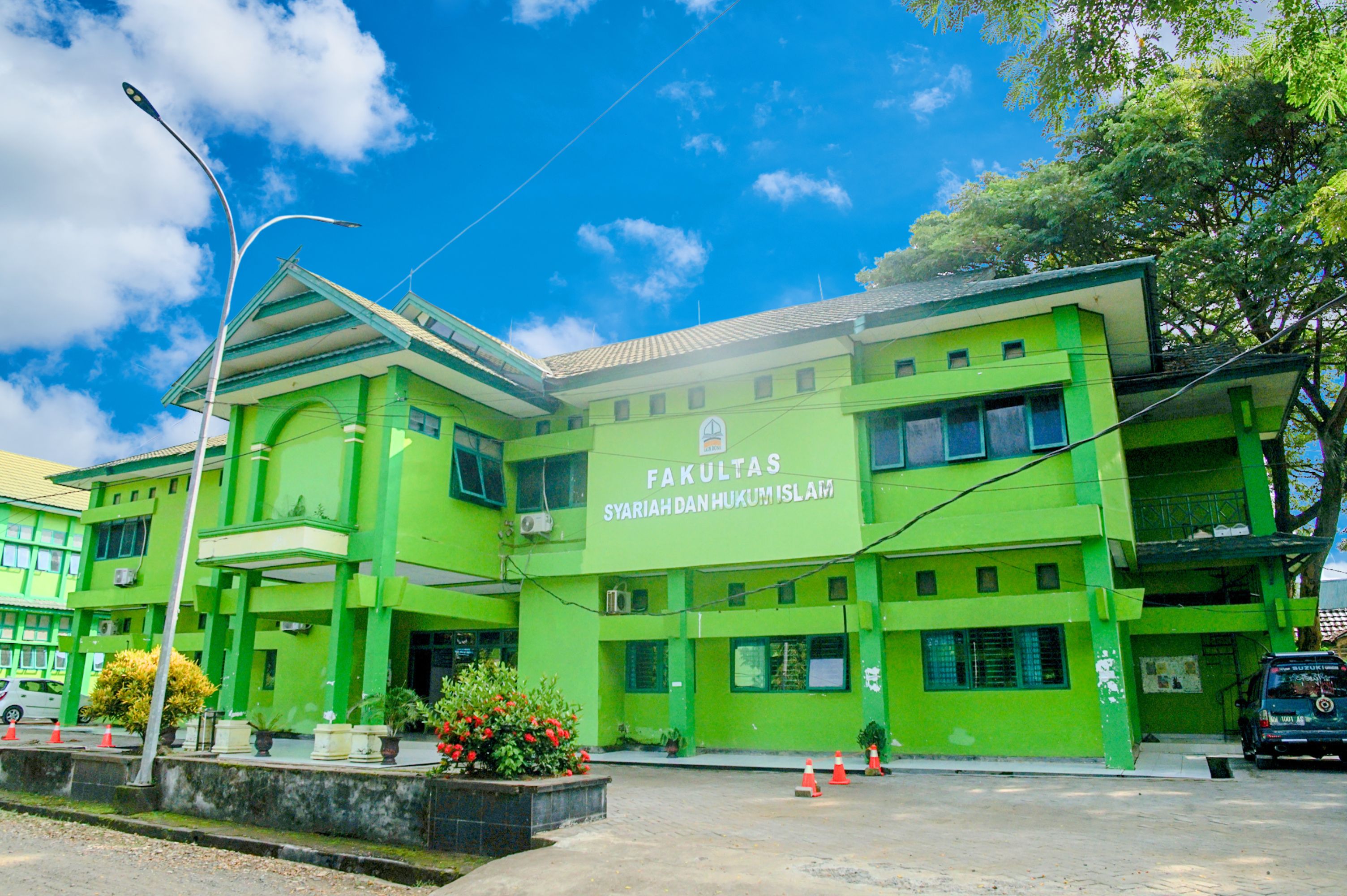 Fakultas Syariah dan Hukum Islam