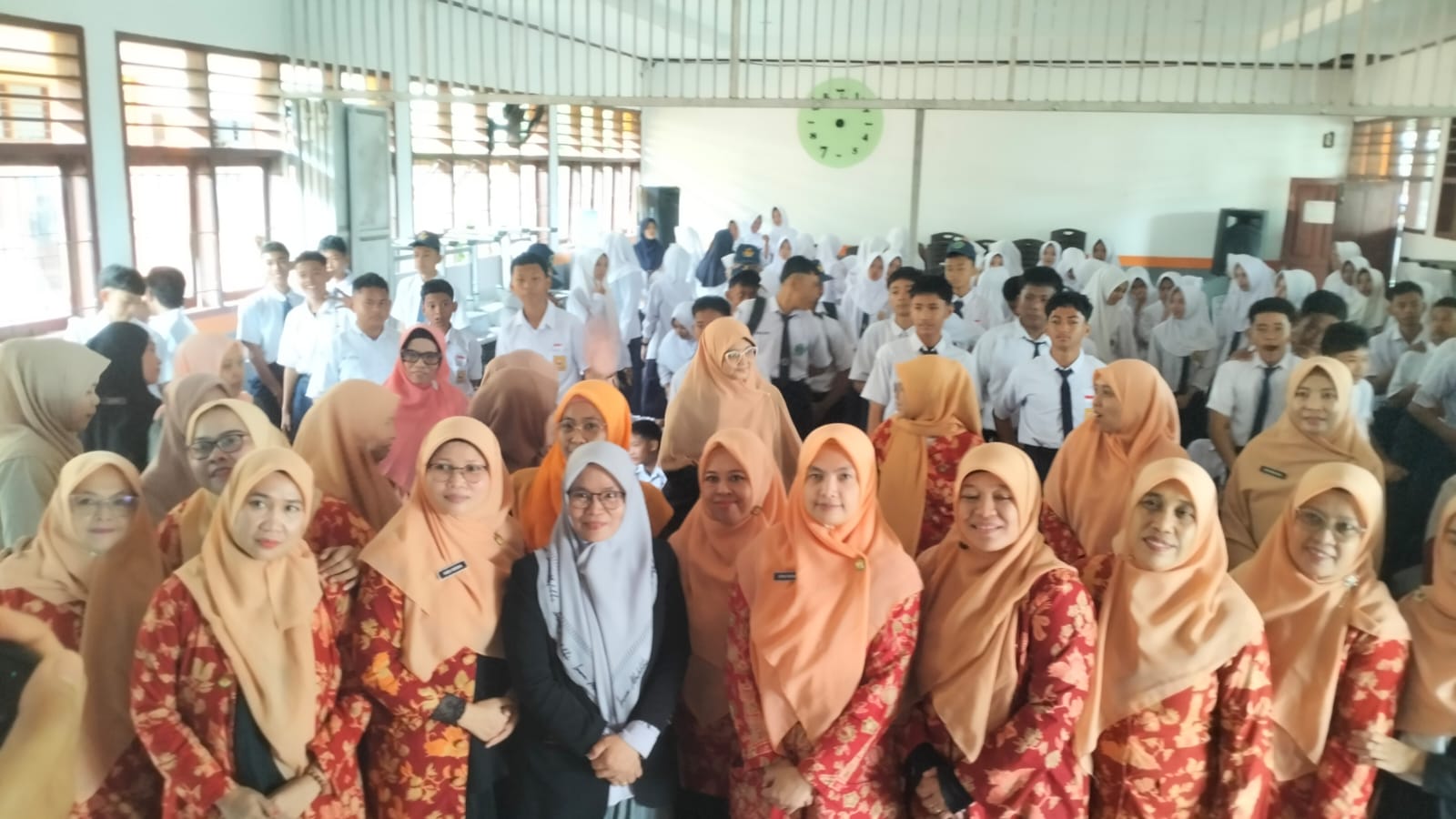 DWP IAIN Bone Edukasi 200 Siswa Baru SMA Negeri 12 Bone soal Bullying dan Perlindungan Anak