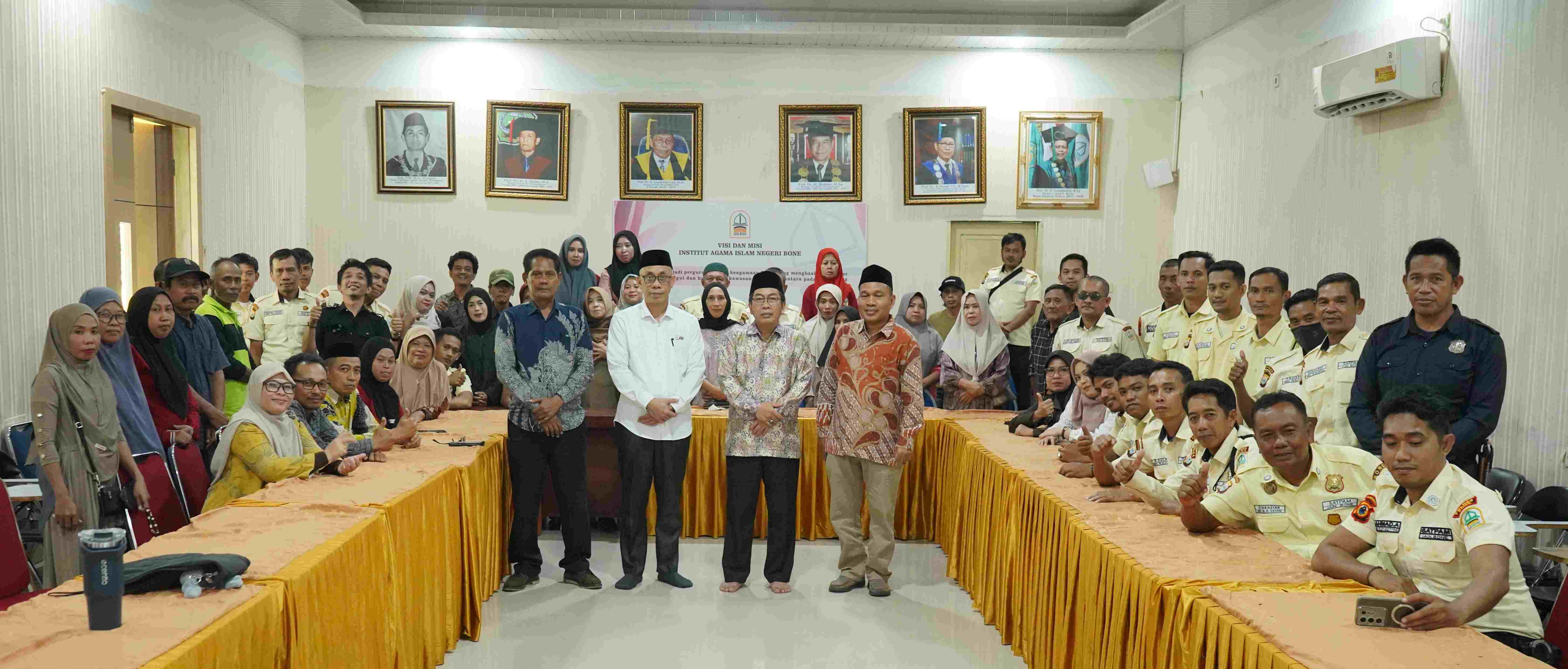IAIN Bone Gelar Pembinaan dan Penandatanganan Kontrak Kerja bagi Tenaga Alih Daya