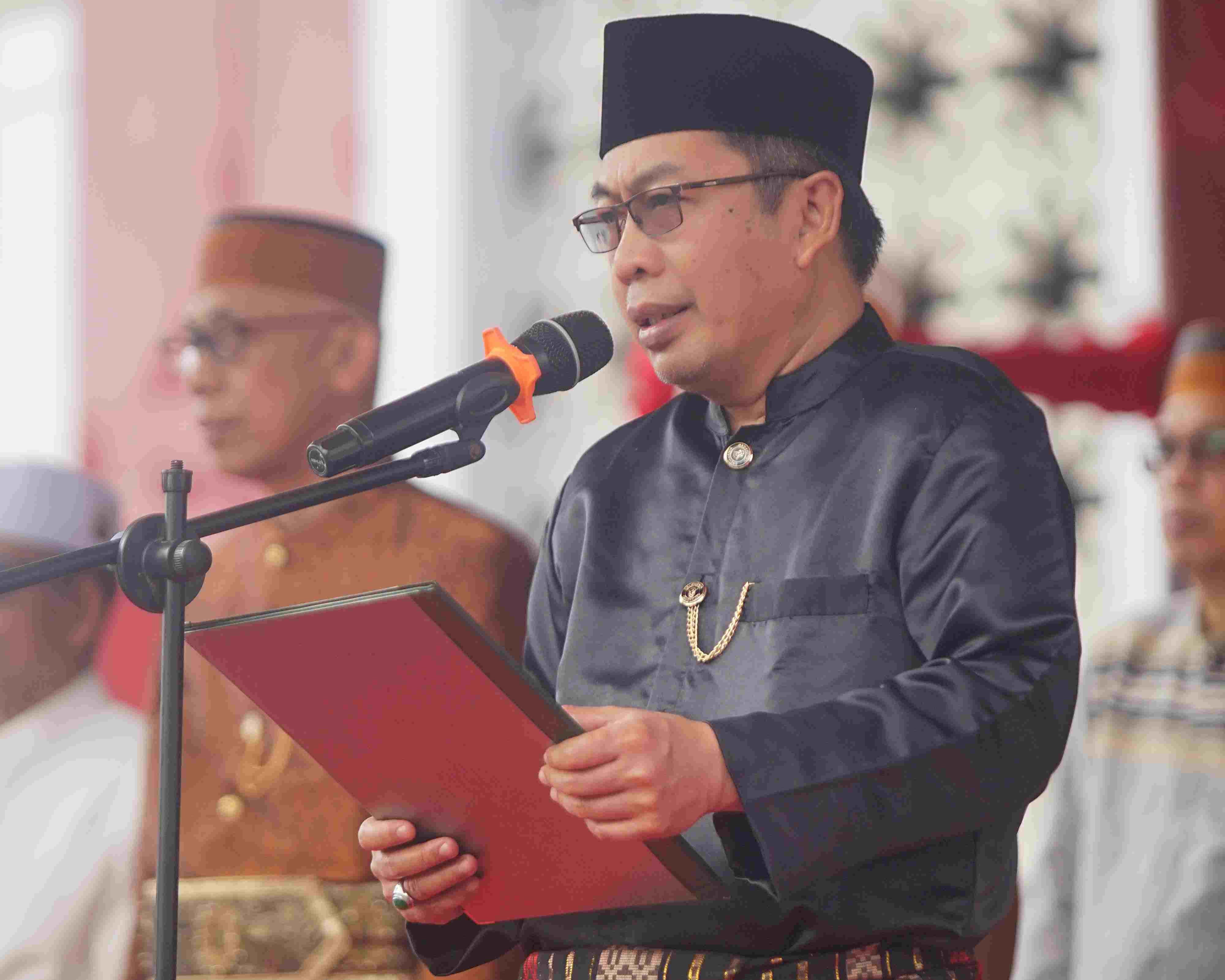 Peringati HUT ke-81 RI, IAIN Bone Gelar Upacara dengan Nuansa Pakaian Adat Nusantara