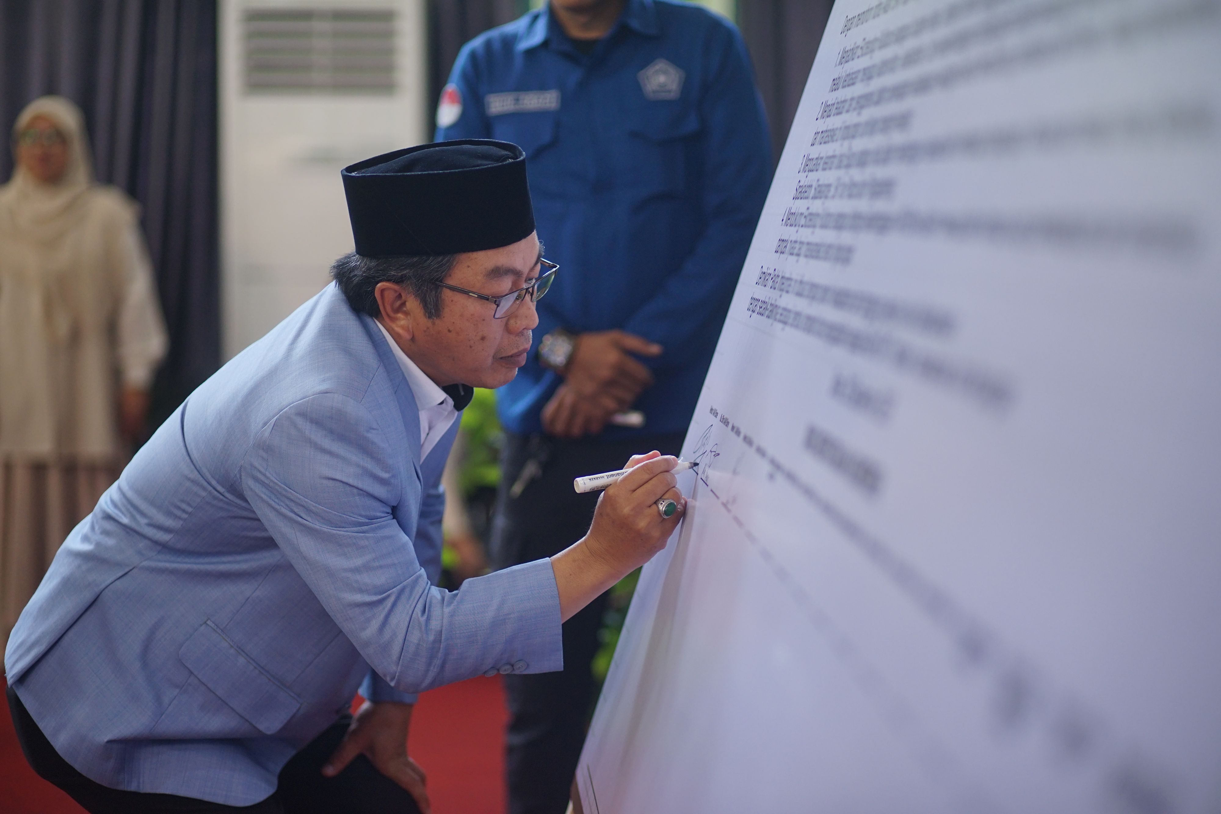 Wujudkan Kampus Berkelanjutan, IAIN Bone Teken Pakta Integritas Ekoteologi Kultural